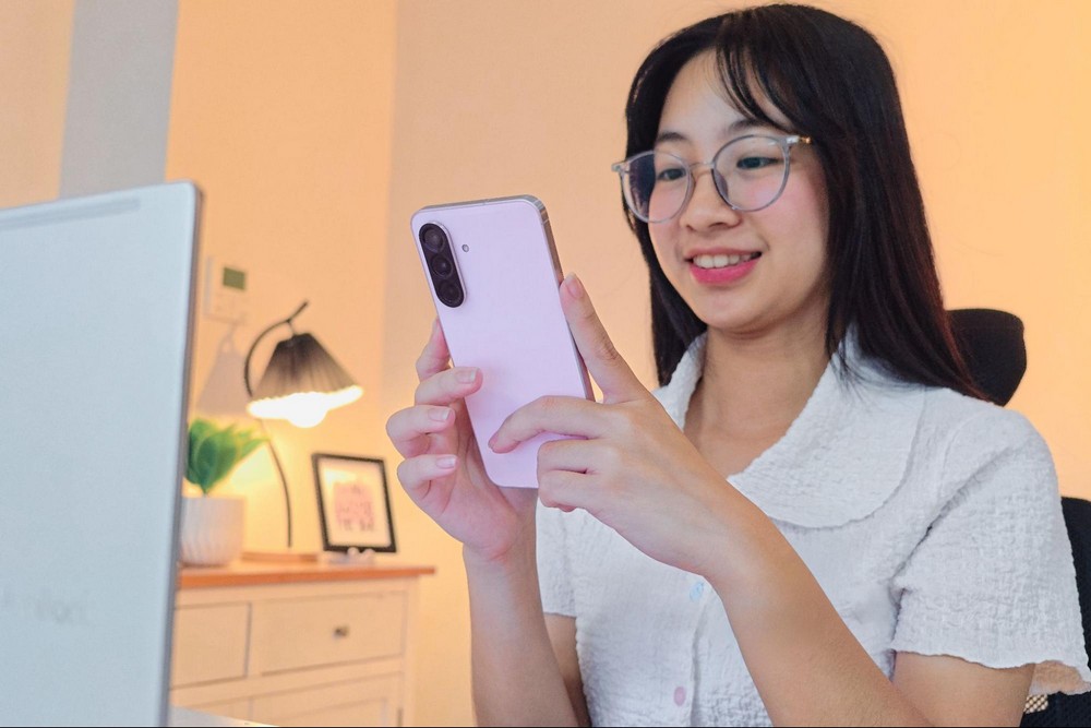 Kế hoạch du lịch cuối năm nằm gọn trong tay với Gemini Live và Galaxy A56 5G