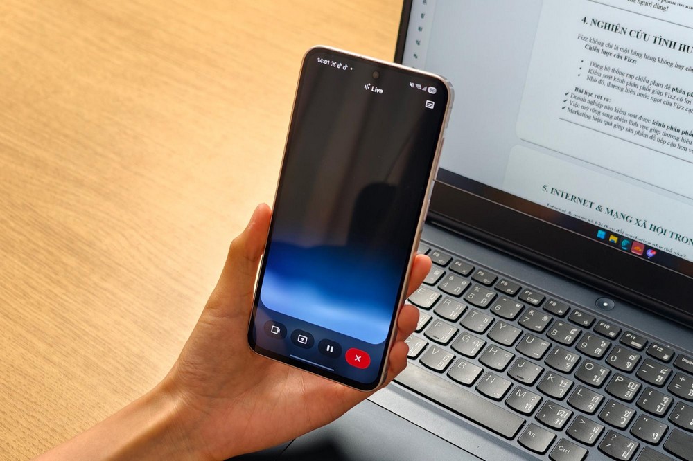 Tự tin ‘chốt deal’ mọi cuộc phỏng vấn với Gemini Live trên Galaxy A56 5G