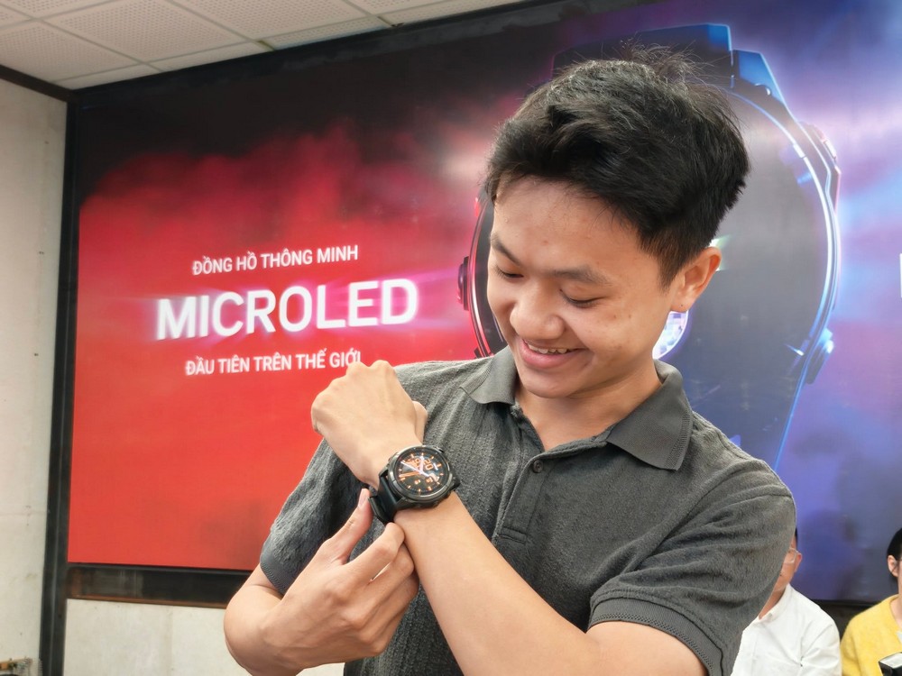Garmin fēnix 8 MicroLED: Chuẩn mực mới của đồng hồ thông minh