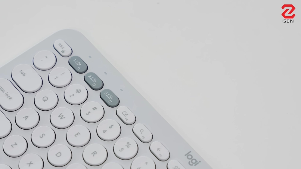 Bàn phím Logitech Pebble Keys 2 K380S: Pin 3 năm?