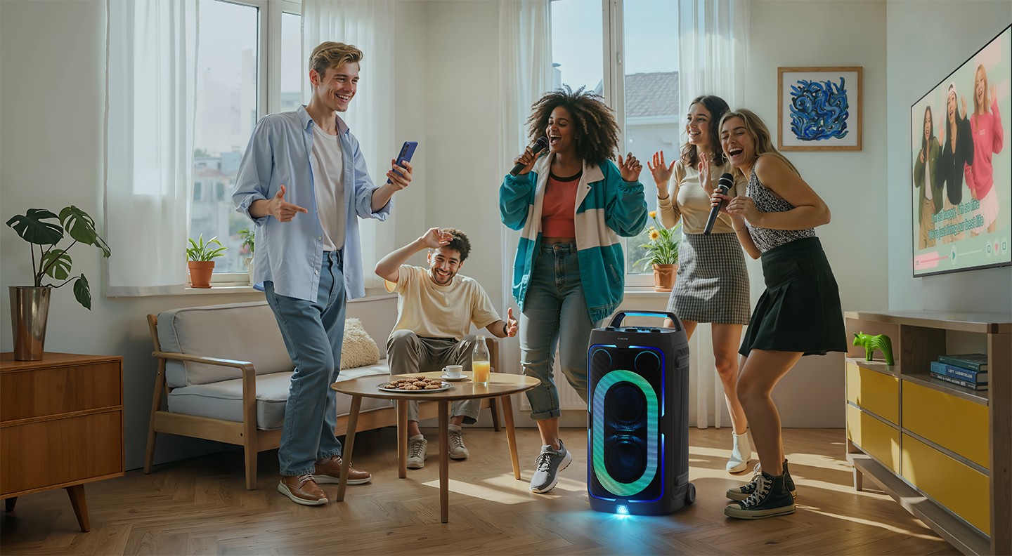 Samsung ra mắt loa tháp di động ST50F và ST40F tại Việt Nam