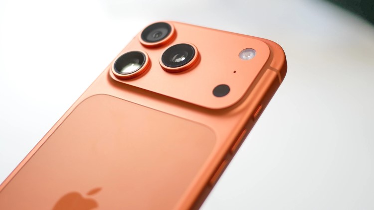 so sánh thời lượng pin iphone 17 pro max và xiaomi 17 pro max