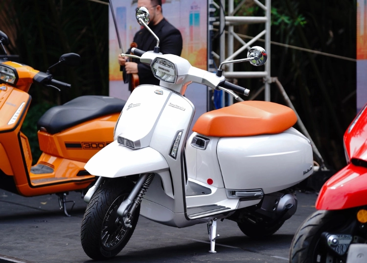 Huyền thoại Lambretta "tái xuất" thị trường Việt