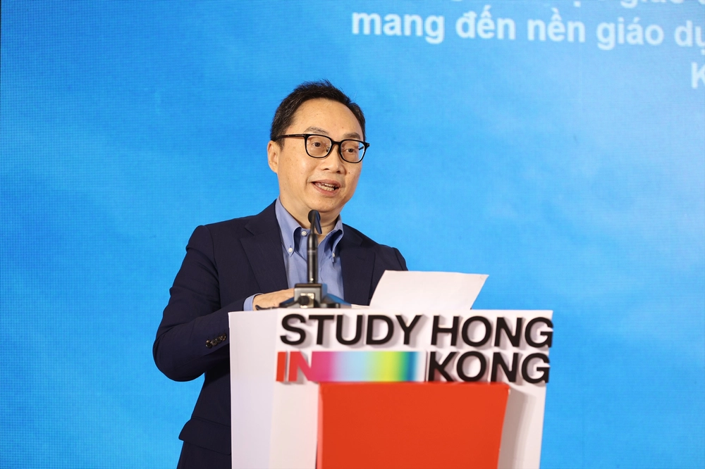 Universal Connect Vietnam mở ra cánh cửa du học Hồng Kông đầy cảm hứng!