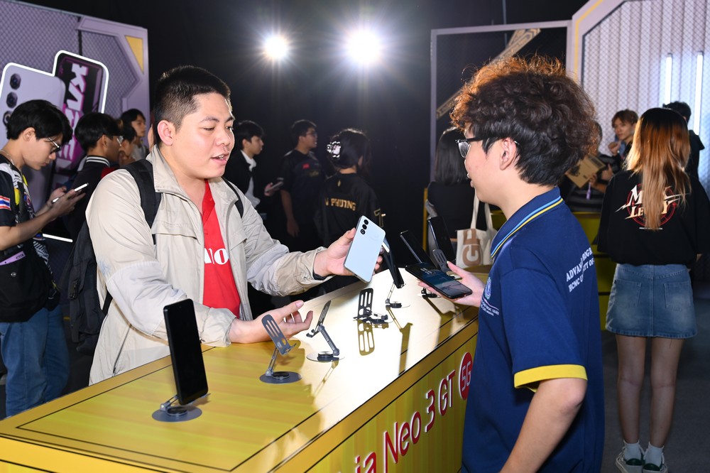 ZTE ra mắt nubia NEO 3 GT 5G trắng, tái hợp Saigon Phantom
