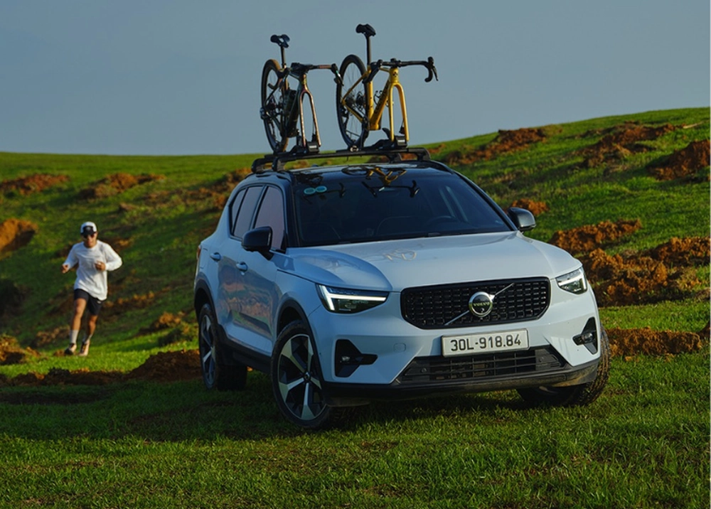 Volvo sắp trình làng bộ đôi XC60 và S90 2026