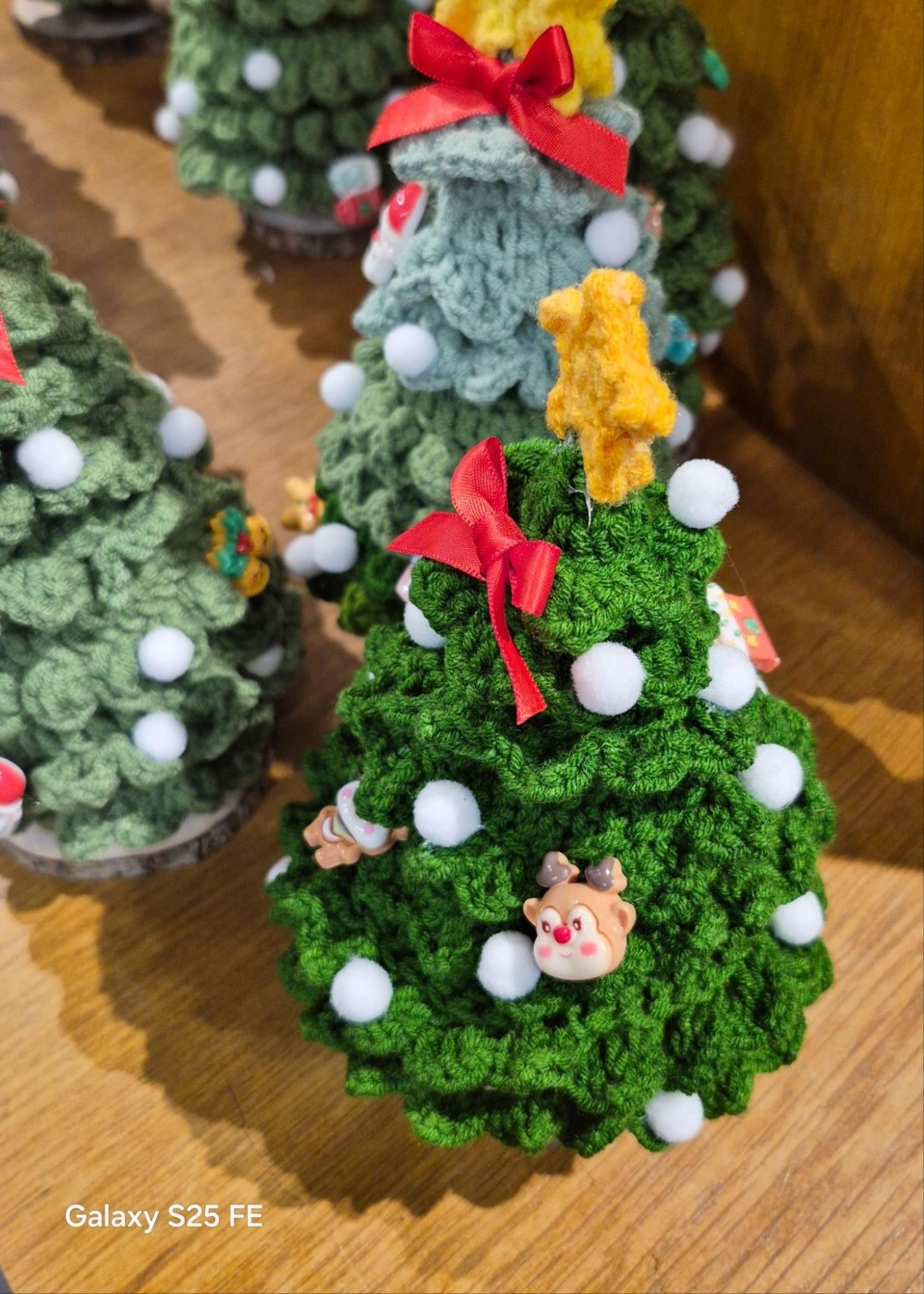 Galaxy S25 FE: "Mắt thần" cân trọn vibe Giáng sinh lung linh huyền ảo 13 Giáng sinh cùng Galaxy S25 FE