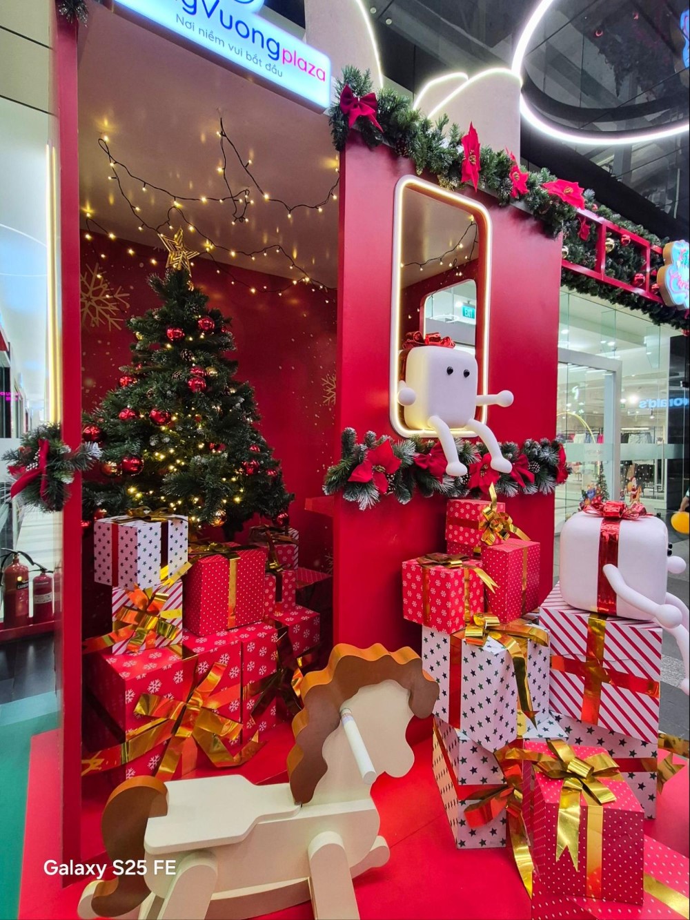 Giáng sinh cùng Galaxy S25 FE