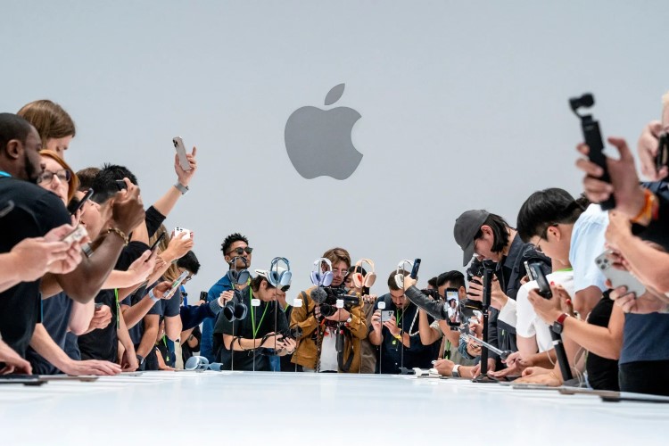 apple chảy máu nhân tài