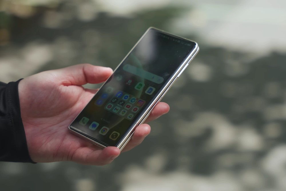 đánh giá HONOR Magic V5