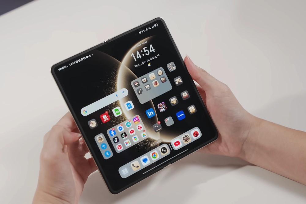 đánh giá HONOR Magic V5