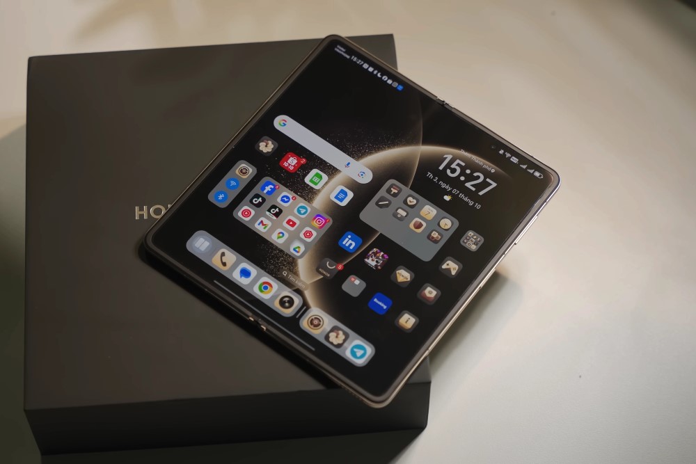 đánh giá HONOR Magic V5