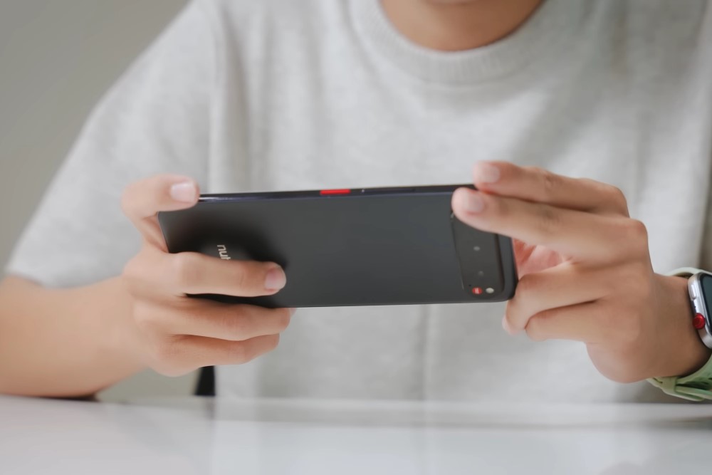 đánh giá Nubia Air