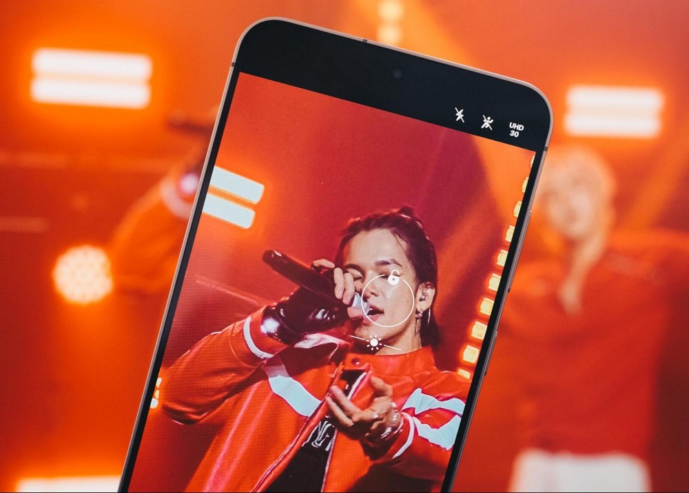Trải nghiệm concert cùng Galaxy S25 FE thế nào cho chuẩn đẳng cấp flagship?