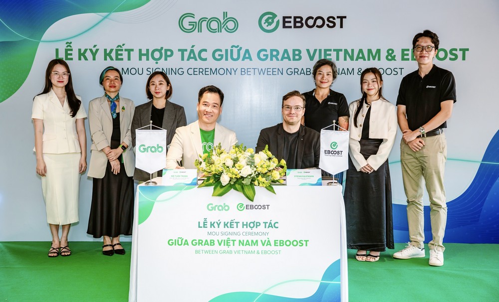 Tài xế Grab có thể sử dụng hơn 300 trạm sạc EBOOST