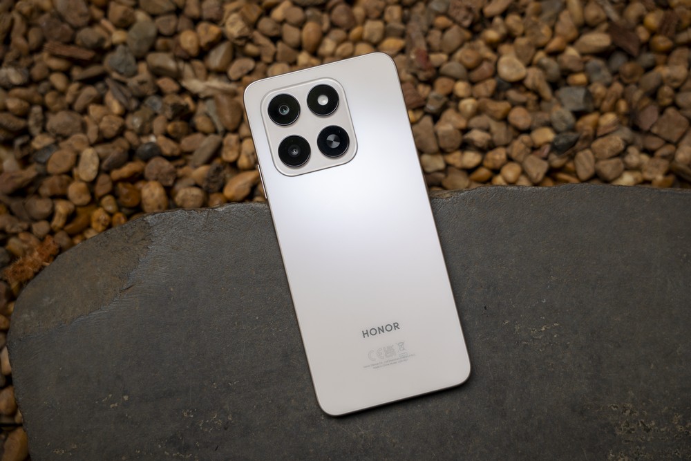 HONOR X7d: Smartphone siêu bền, pin 6.500mAh