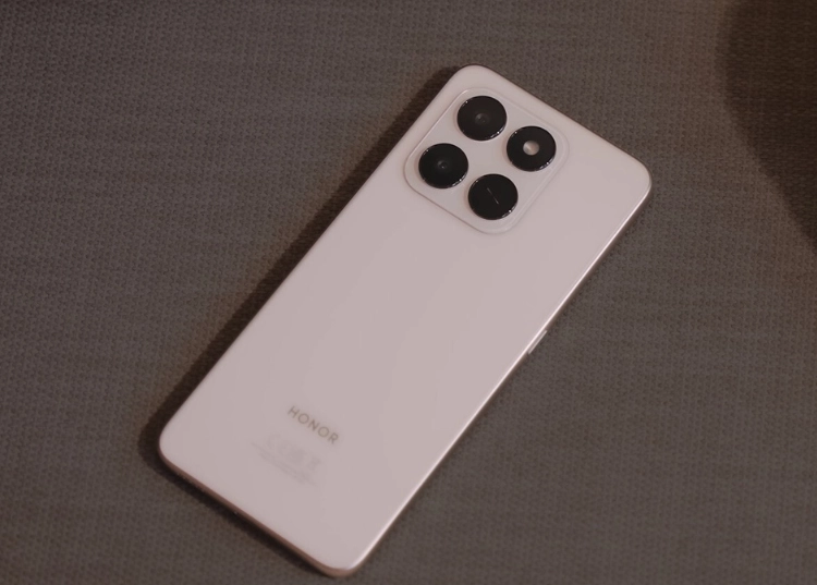 Đánh giá HONOR X7d 5G: Siêu bền bỉ, rớt 2m vẫn "sống nhăn"