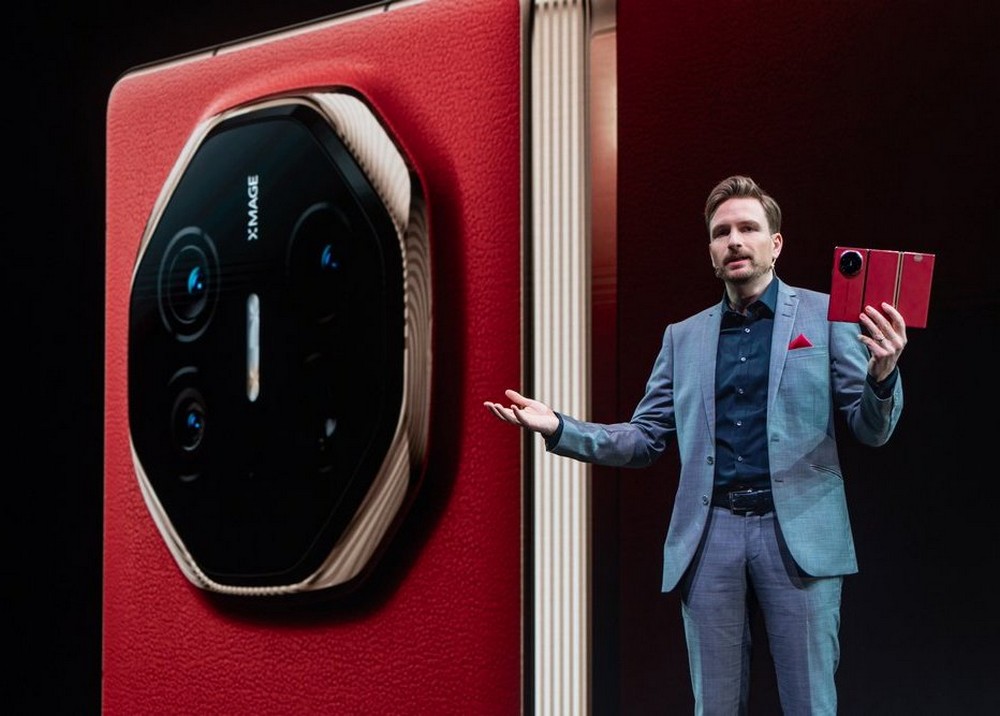 Huawei thống trị thị phần điện thoại gập tại Trung Quốc