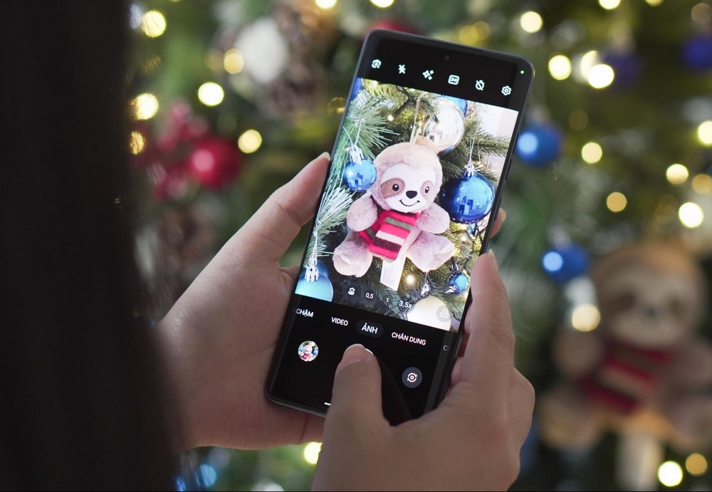 Motorola Edge 60 Fusion: Chiếc máy 8 triệu “ngon vượt tầm” 2025