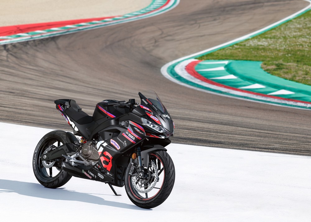 Piaggio gây ấn tượng tại EICMA 2025 với loạt sản phẩm mới