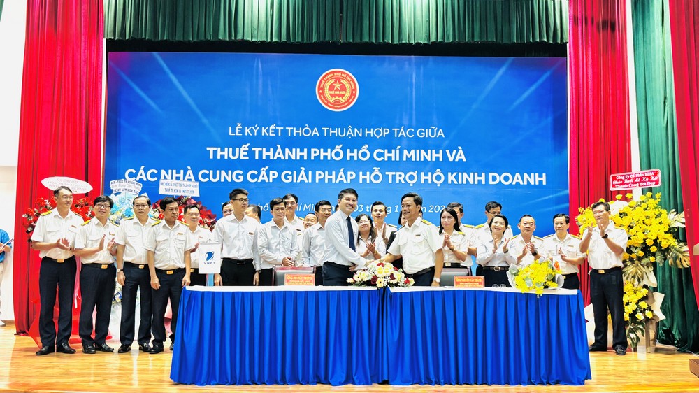 VNPT TP.HCM đồng hành cùng cơ quan Thuế thúc đẩy chuyển đổi số cho hộ kinh doanh