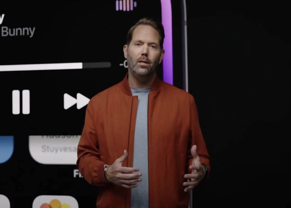 "Cha đẻ" giao diện Liquid Glass rời Apple đầu quân cho Meta