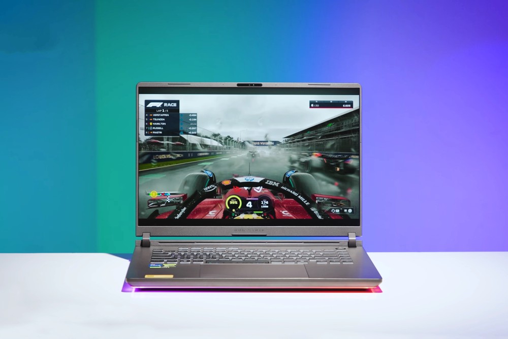 đánh giá ROG Strix G16 2025