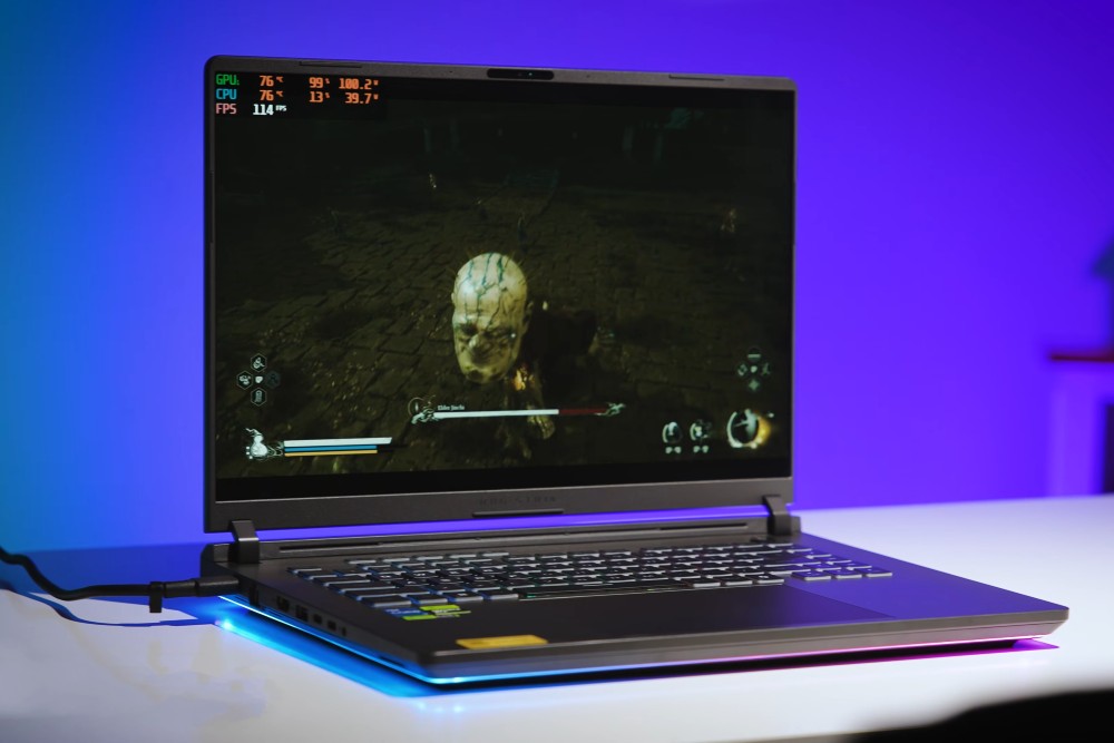 đánh giá ROG Strix G16 2025