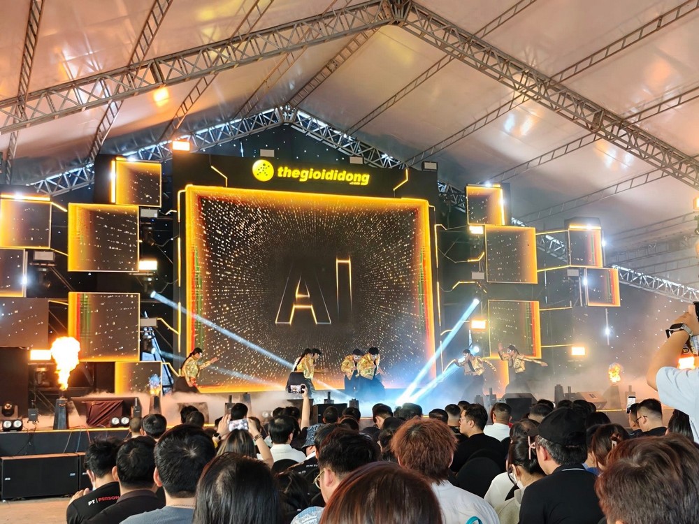 Sự kiện trải nghiệm sản phẩm AI của TGDĐ có gì đặc biệt? 2 Sự kiện trải nghiệm sản phẩm AI của TGDĐ có gì đặc biệt?