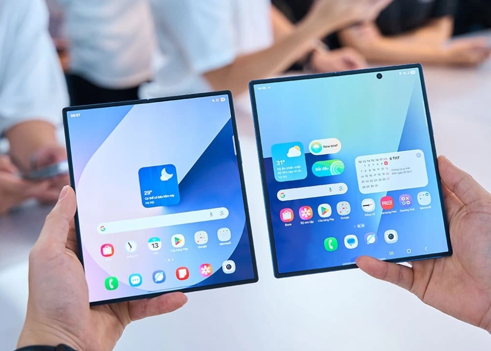 Galaxy Wide Fold lộ diện, so găng với iPhone Gập