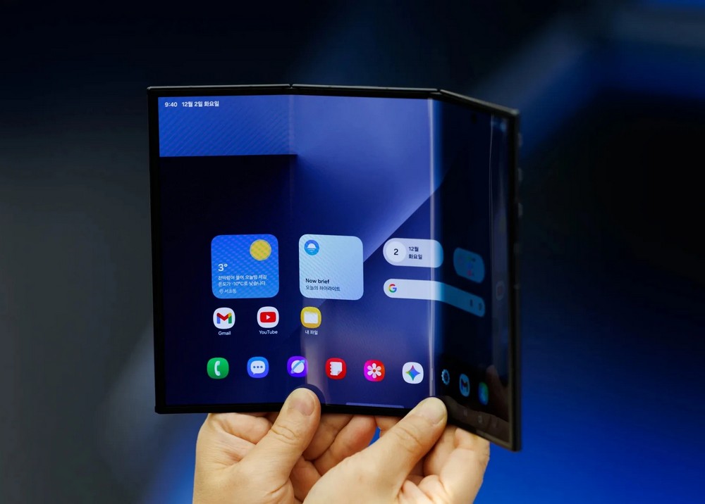 Bản lề Galaxy Z TriFold không bền bỉ như công bố?