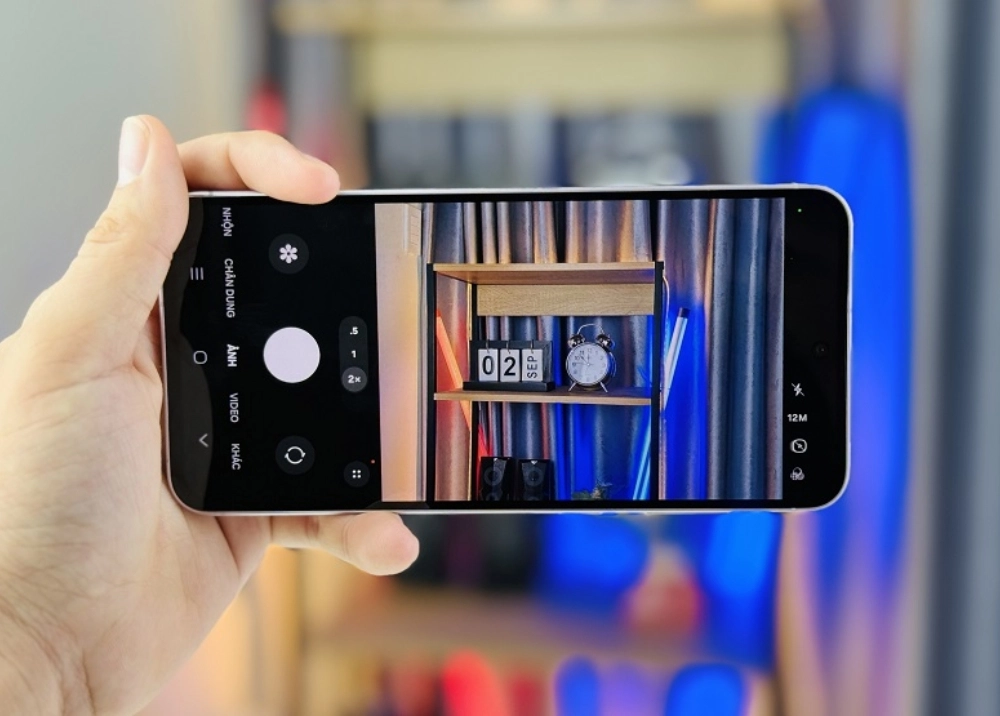 Hai mẫu Galaxy A giá rẻ được Samsung “lột xác” camera