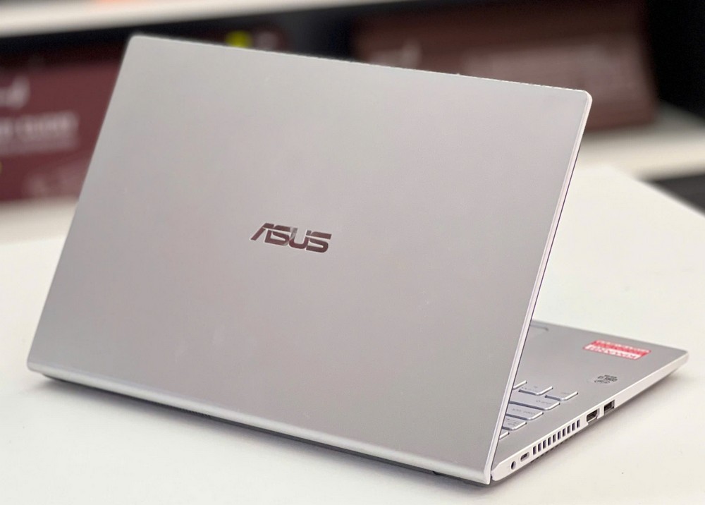 Hacker nhắm vào lỗ hổng bảo mật trên laptop ASUS đời cũ