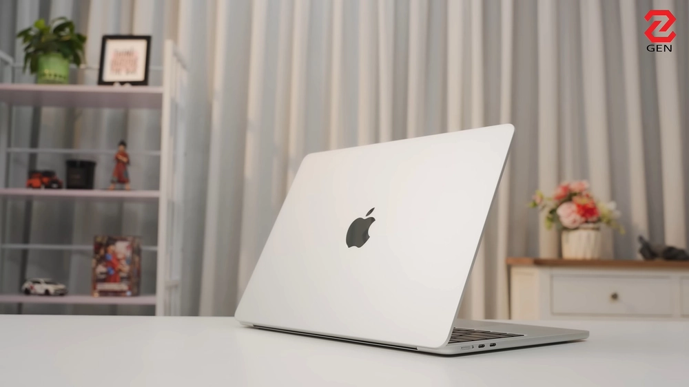 MacBook Air M4: "Chân ái" cho dân văn phòng