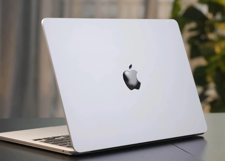 MacBook Air M4: "Chân ái" cho dân văn phòng