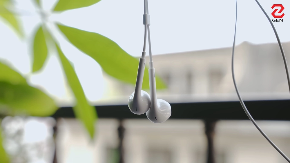 Trải nghiệm EarPods 500k: "Out trình" AirPods tiền triệu?