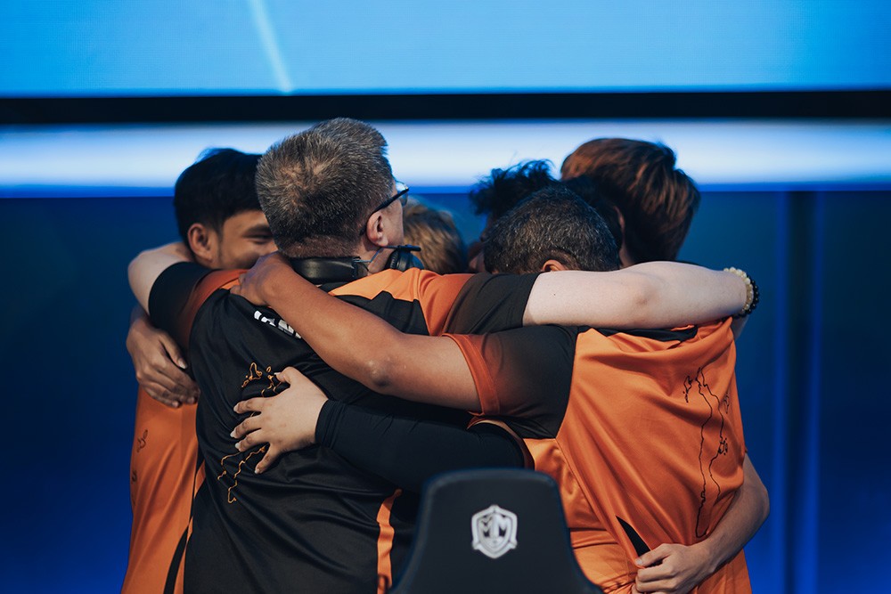 Team Stallions: Siêu Tân Tinh chiếu sáng chung kết CFS 2025