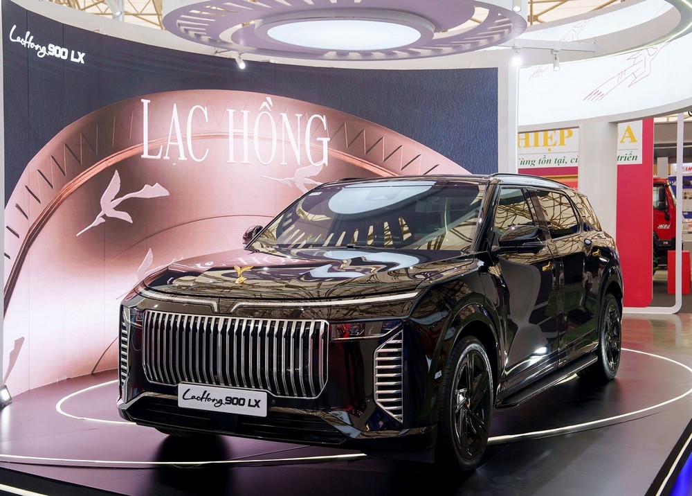 VinFast trưng bày hệ sinh thái xe điện lớn nhất VnMS 2025