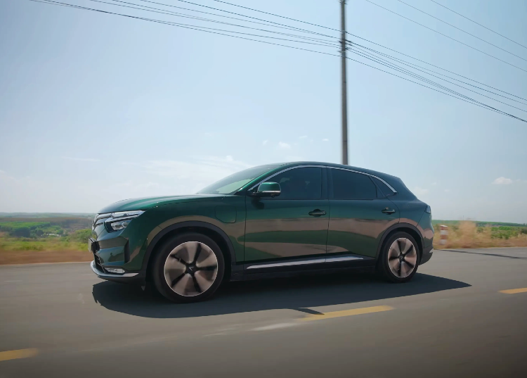 Có nên xuống tiền mua VinFast VF8 Plus trong năm 2026?