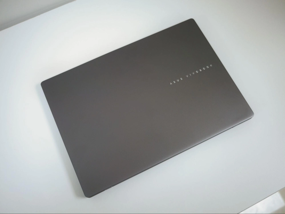 Trên tay ASUS Vivobook S14 M3407GA