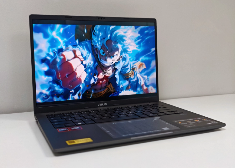 Trên tay ASUS Vivobook S14 M3407GA với chip Ryzen AI 400 đầu tiên tại Việt Nam