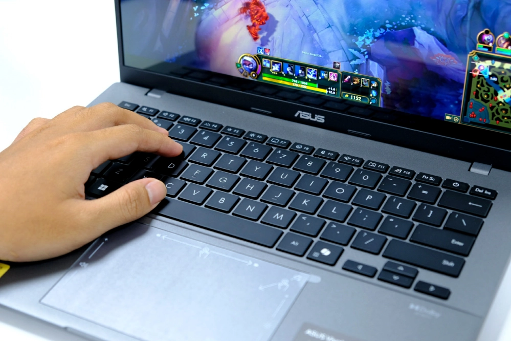 Trên tay ASUS Vivobook S14 M3407GA