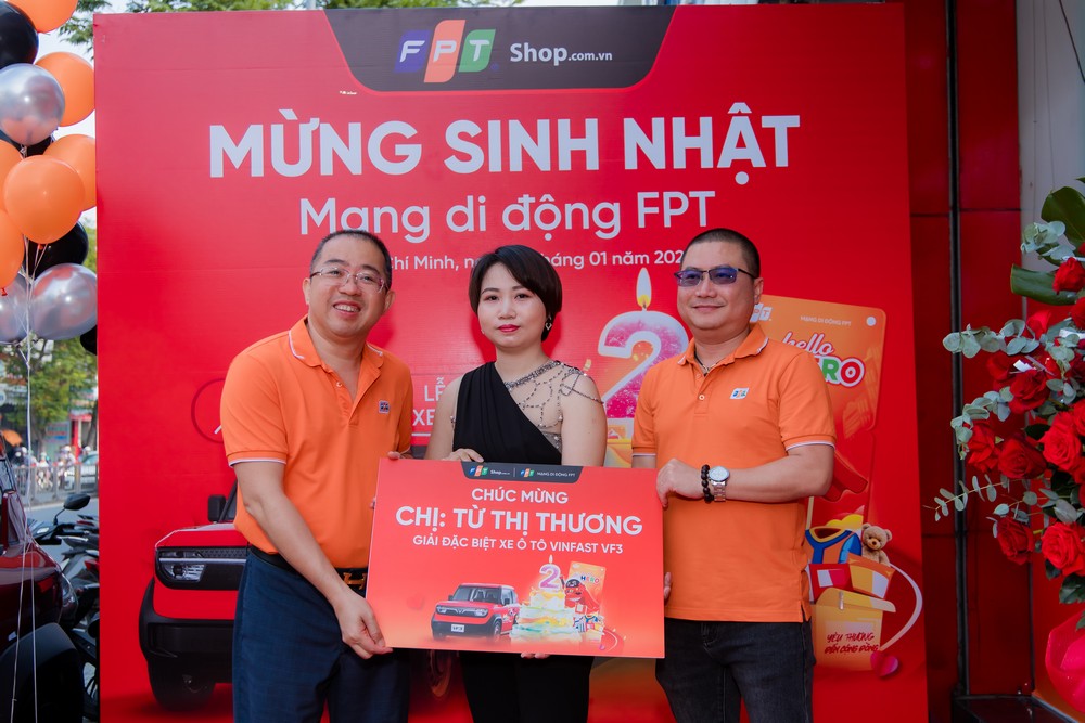 Mạng di động FPT đón sinh nhật 2 tuổi