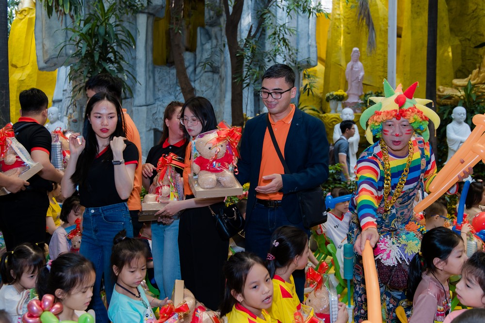 Mạng di động FPT đón sinh nhật 2 tuổi