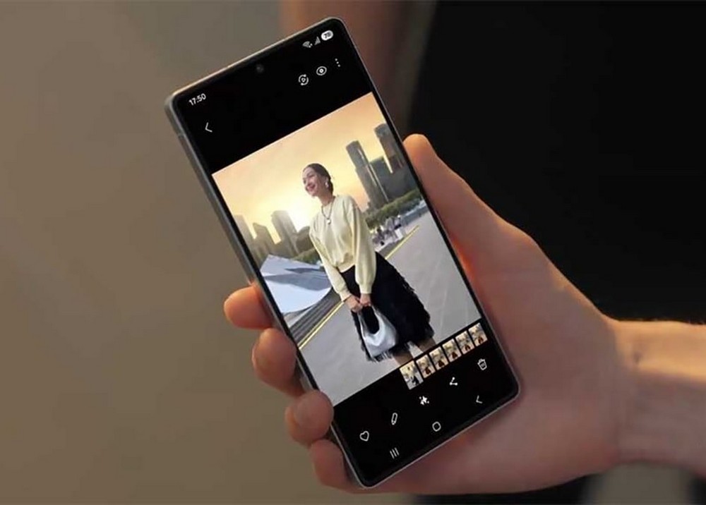 Galaxy S26 Ultra sẽ có công nghệ chống nhìn trộm tiên tiến nhất?