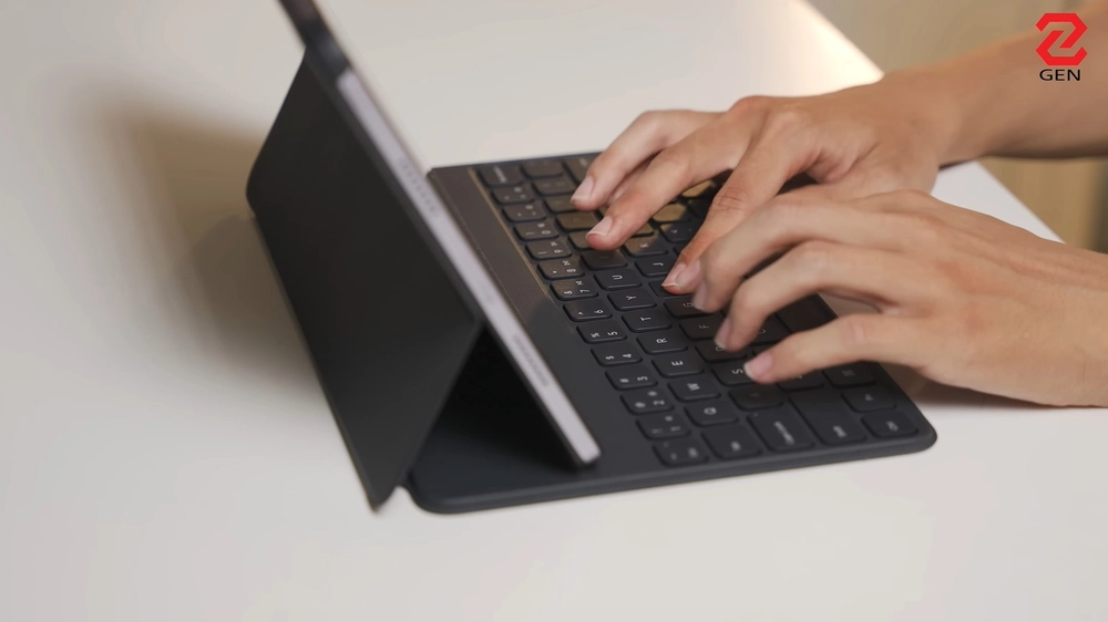 iPad A16: Kèo thơm 7 triệu ngon hơn tablet Android?