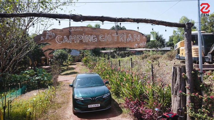 VinFast VF8 Plus: "Khách sạn di động" đầy tiện nghi!