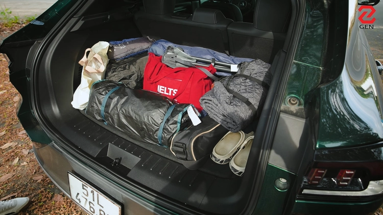 VinFast VF8 Plus: "Khách sạn di động" đầy tiện nghi!