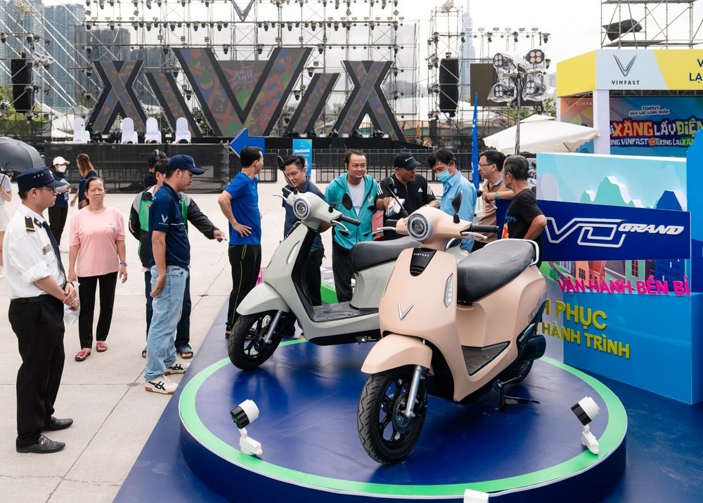 VinFast bán 406.453 xe máy điện trong năm 2025