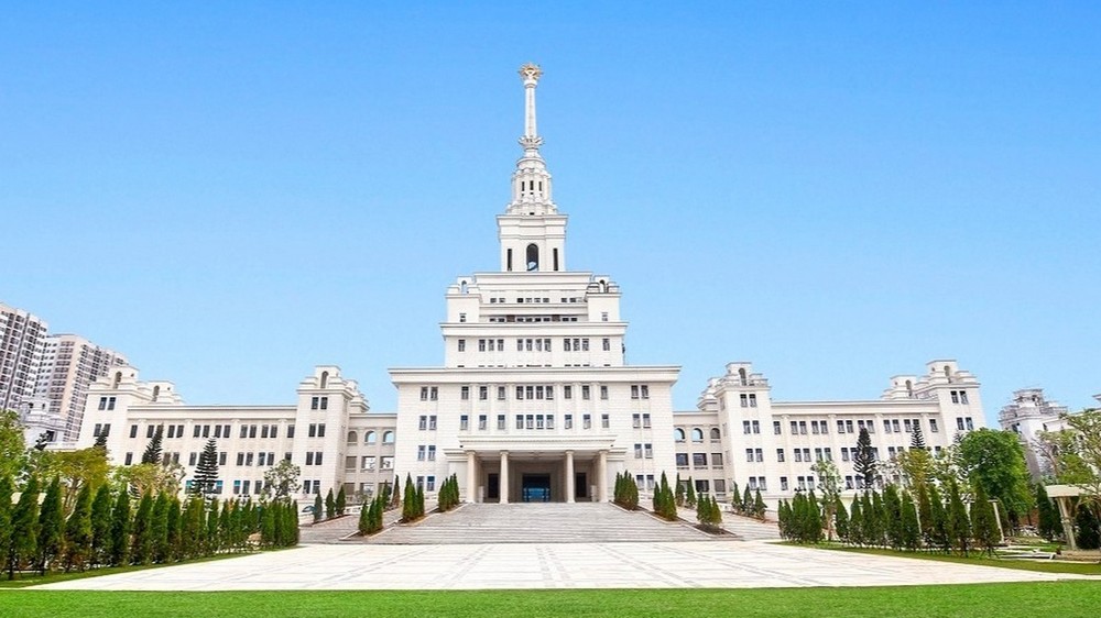 Vingroup mở chương trình đào tạo nhân lực AI quy mô lớn